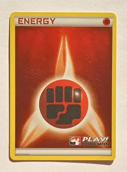 Pokemon - Fighting Energy - Unnumbered 2011 - Play Promo Crosshatch Holo - HP - Image 1