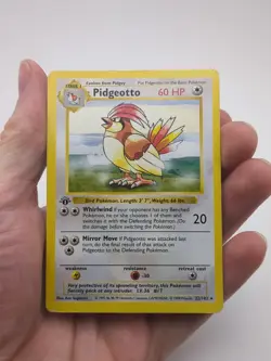 Pokemon TCG Pidgeotto Base Set Shadowless 22/102 Regular Rare 1st Ed WOTC - Image 1
