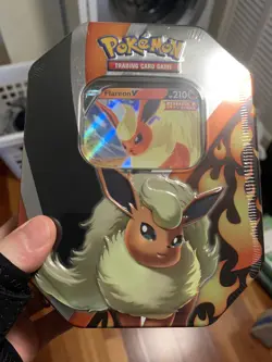 Pokemon TCG Eevee Evolutions Tin 2021 (Flareon) - Image 1
