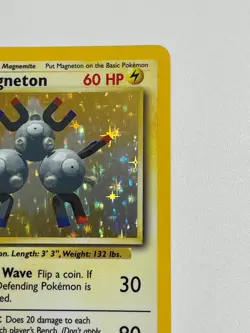 * Pokemon Magneton 9/102 Base Set Holo Rare Vintage WOTC LP/LP+ - Image 3