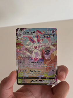 2021 Pokemon SWSH Evolving Skies (Alternate Art) #212/203 Sylveon VMAX! - Image 1