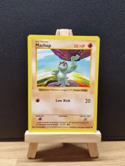 Pokemon 1999 WOTC Base Set Shadowless Machop 52/102 - Light Play - Image 1