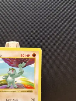 Pokemon 1999 WOTC Base Set Shadowless Machop 52/102 - Light Play - Image 4