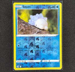 Snom - 084/264 - Reverse Holo - Fusion Strike - Pokemon Card - LP - Image 1