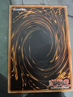 Konami Yu-Gi-Oh! Blue-Eyes White Dragon SDK 001 1996 - Image 3