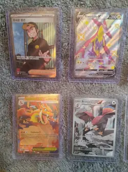 Pokemon 10 Card Lot #1 - Image 2