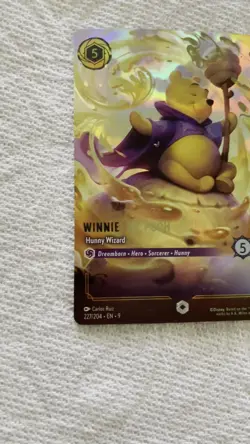 Disney Lorcana Fabled Winnie The Pooh Hunny Wizard Enchanted #227/204 LP - Image 2
