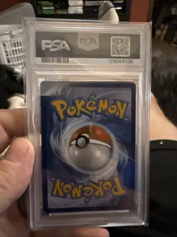 2019 POKEMON SUN & MOON UNIFIED MINDS #1 ROWLET & ALOLAN EXEGGUTOR GX PSA 8 - Image 2