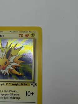 Pokemon TCG Jolteon 4/64 Holo Rare Jungle WOTC Vintage - Image 4