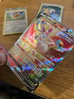 NEAR MINT! Sylveon V (184/203) Evolving Skies Full Art Ultra Rare Pokemon Card! - Image 4