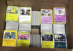 HUGE Pokemon BULK lot 22lbs 4500 Cards Common Uncommon HOLO RARE Reverse Holo - Image 3