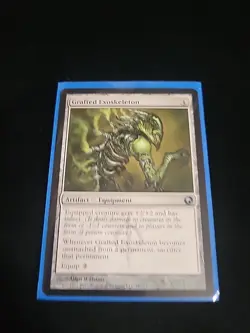 Grafted Exoskeleton Scars of Mirrodin Regular - Image 1