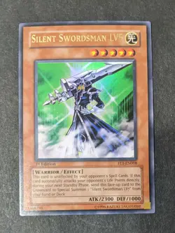 Silent Swordsman LV5 FET-EN008 1st Edition Flaming Eternity Yu-Gi-Oh - Image 1