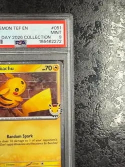 2026 POKEMON TEF EN PIKACHU POKEMON DAY 2026 COLLECTION #051 💎PSA 9 - Image 2