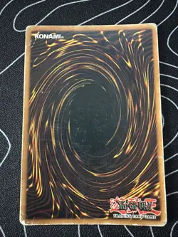 Yu-Gi-Oh Dark Magician Girl CT2-EN004 Secret Rare Limited Edition Promo - Image 3