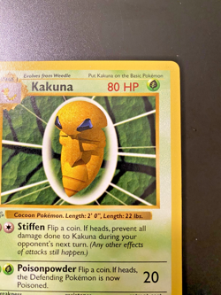 Kakuna 33/102 1st Edition Shadowless Base Set NM Light Stamp- Pokemon Card - Image 3
