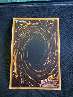 Dark Magician - LOB - E003 - Ultra Rare - NM/VLP - Yu-Gi-Oh! - Image 2