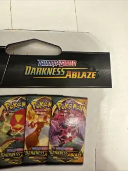 2020 Pokemon Sword & Shield DARKNESS ABLAZE Hanger Booster Pack CHARIZARD NEW 820650807138 - Image 4
