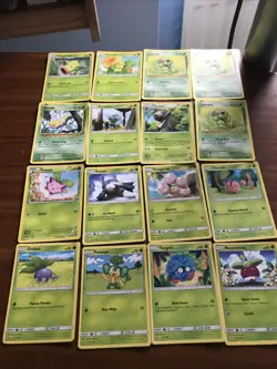 Bundle Of 17x Grass Type Pokemon TCG Cards 🌱 - Image 1