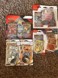 Pokemon TCG Mixed Blister Lot all unopened - Image 2