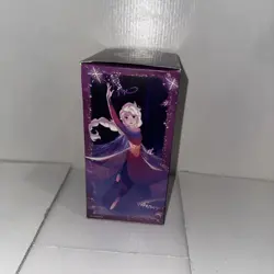 Disney Lorcana: Fabled Elsa Gift Set - Image 2