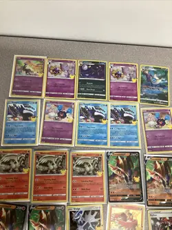 LOT OF 58 POKEMON CARDS GOOD CONDITION - Image 3
