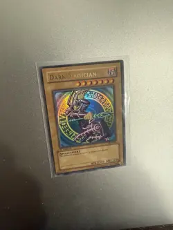 G2U Dark Magician SDY006 Starter Deck Yugi 1st Edition Foil Shift - Image 1