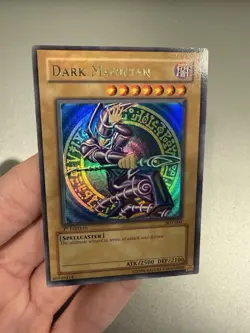 G2U Dark Magician SDY006 Starter Deck Yugi 1st Edition Foil Shift - Image 5
