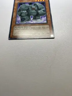 Yu-Gi-Oh! Destiny Hero - Defender Rare 1st Edition DP05-EN006 HP DAMAGED - Image 2