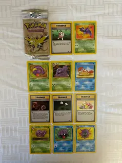 Pokemon Trading Cards Fossil - Image 1