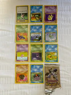 Pokemon Trading Cards Fossil - Image 1