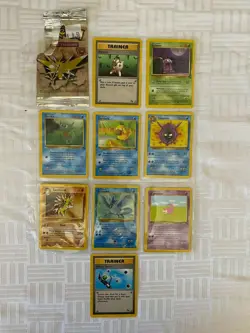 9 Pokemon Trading Cards - Fossil - Image 1