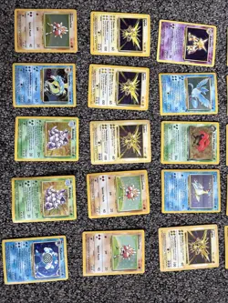 (40) pokemon vintage holo rare card lot Base Set HOLOGRAPHIC 90’s Shadowless - Image 3