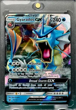 GYRADOS RARE HOLO REFRACTOR FOUL POKEMON CARD TCG TRADING CARD GAME WATER MINT - Image 1