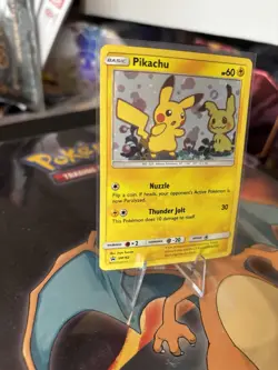 Pokemon TCG - Pikachu SM162 Holo Black Star Promo Card Sun & Moon 2019 - Image 2