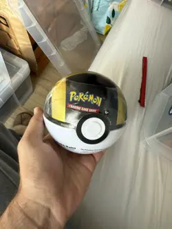 Pokemon TCG PokeBall Tin Pack C21 Year 2020 [ Ultra Ball ] SUN & MOON SEALED - Image 2
