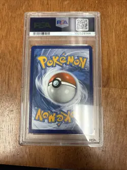 Mew 025/025 Celebrations 2021 Secret Rare Gold Pokemon Card TCG - Image 2