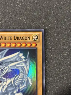 Yu-Gi-Oh! Blue-Eyes White Dragon DPKB-EN001 Super Rare Unlimited NM - Image 3