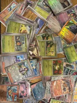 Huge Pokeball Pokemon Holo Lot 125 Cards - Image 4