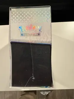 Pokemon Prismatic Evolutions ETB Elite Trainer Box Sealed (small tear See Pics) - Image 4