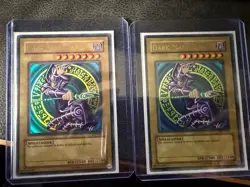Yu-Gi-Oh! TCG Dark Magician SDY-006 Ultra Rare Unlimited MP-LP Condition x2 - Image 1