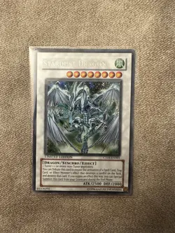 Yu-Gi-Oh! TCG Stardust Dragon 2008 Collector's Tins CT05-EN001 Secret MP-Damaged - Image 1