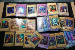 Yugioh Japanese Vintage OCG Bulk Lot Blue-Eyes Exodia Black Luster Soldier LP-HP - Image 1