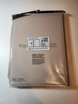 Magic the Gathering Final Fantasy Cloud Ultra Pro 9-Pocket PRO Binder MTG x FF - Image 2
