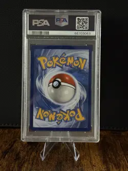 2022 Pokemon Radiant Venusaur Pokemon Go #4 PSA 8 - Image 2