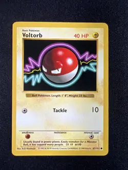 Pokemon TCG Base Set Shadowless Voltorb MP #67 - Image 1