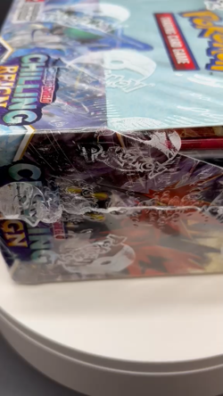 Pokemon TCG Sword & Shield Chilling Reign Booster Box SEALED/NEW - Image 2