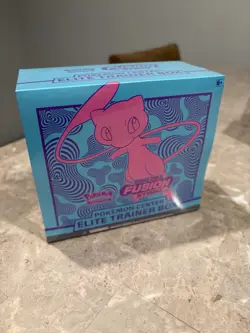 Factory Sealed Pokemon Center Sword/Shield Fusion Strike Elite Trainer Box ETB - Image 1