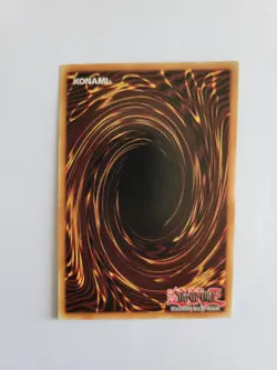 Yugioh Lyrilusc - Ensemblue Robin LED8-EN037 Ultra Rare 1st Edition - Image 2