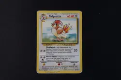 Pidgeotto 22/102 Non Holo Rare Pokemon TCG Card Base Set 1 1999 Heavy Play - Image 1